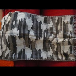 NWT Tolani camo grey silk scarf